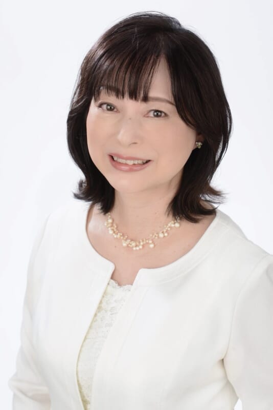 講師　川端まゆみ